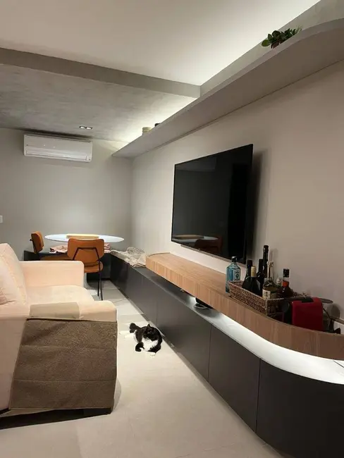 Foto 2 de Apartamento com 2 quartos à venda, 60m2 em Moema, São Paulo - SP
