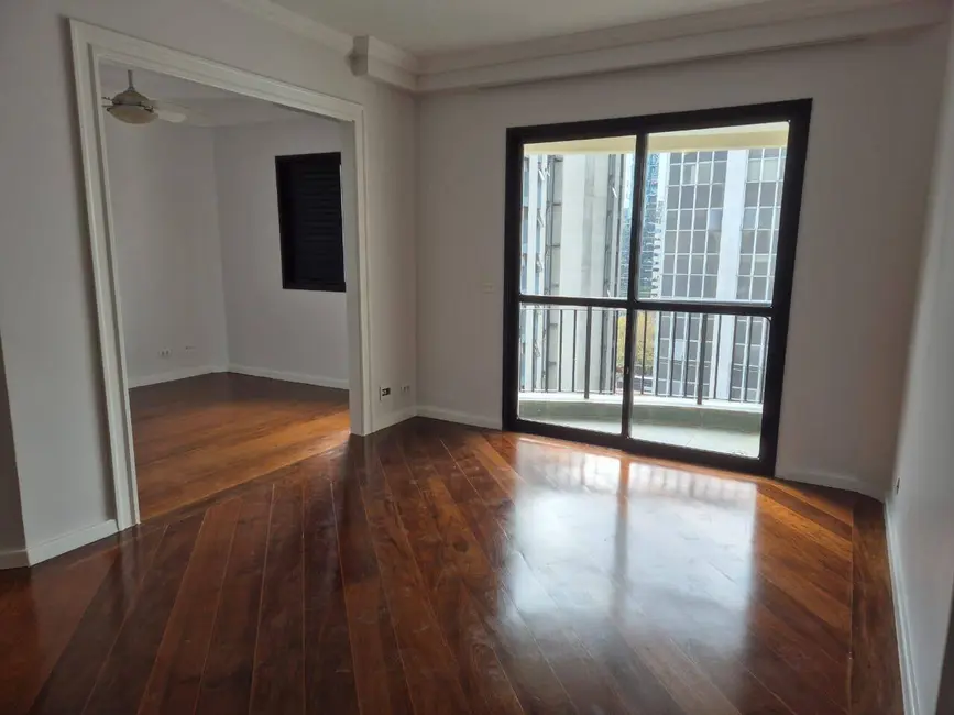 Apartamento com 3 quartos para alugar, 90m2 em Itaim Bibi, São Paulo - SP - imagem 5 Foto 5 de Apartamento com 3 quartos para alugar, 90m2 em Itaim Bibi, São Paulo - SP