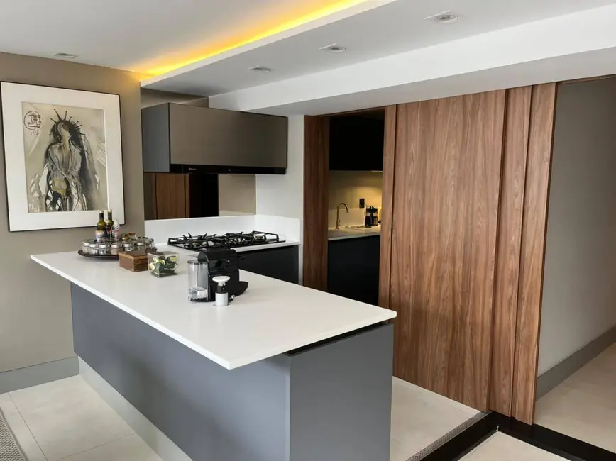 Foto 1 de Apartamento com 2 quartos à venda, 122m2 em Vila Olímpia, São Paulo - SP