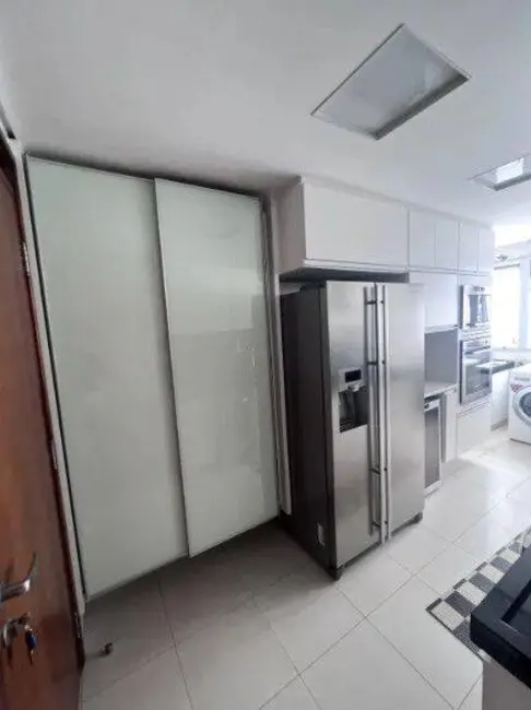 Foto 3 de Apartamento com 3 quartos para alugar, 120m2 em Itaim Bibi, São Paulo - SP