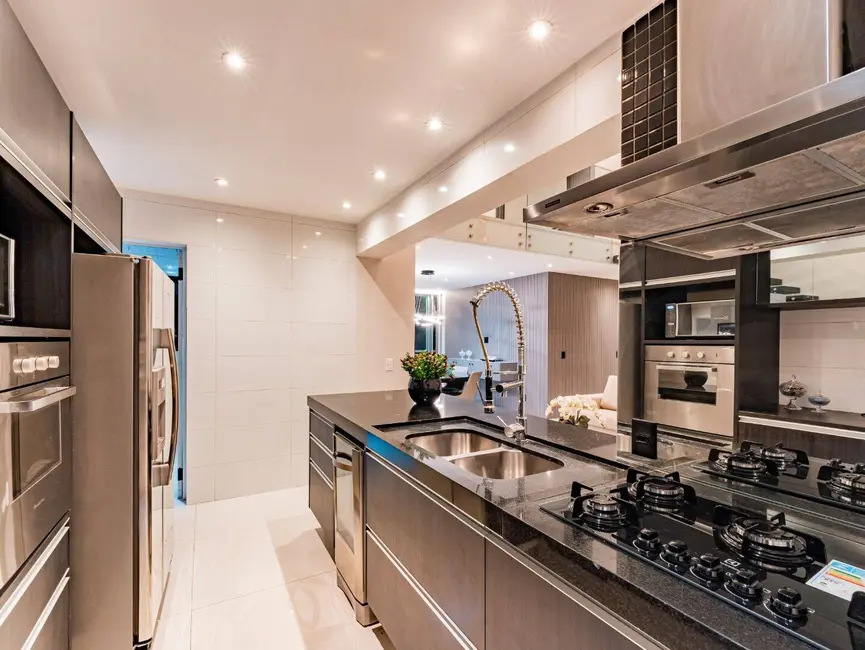 Apartamento com 2 quartos à venda, 165m2 em Cidade Monções, São Paulo - SP - imagem 8 Foto 8 de Apartamento com 2 quartos à venda, 165m2 em Cidade Monções, São Paulo - SP