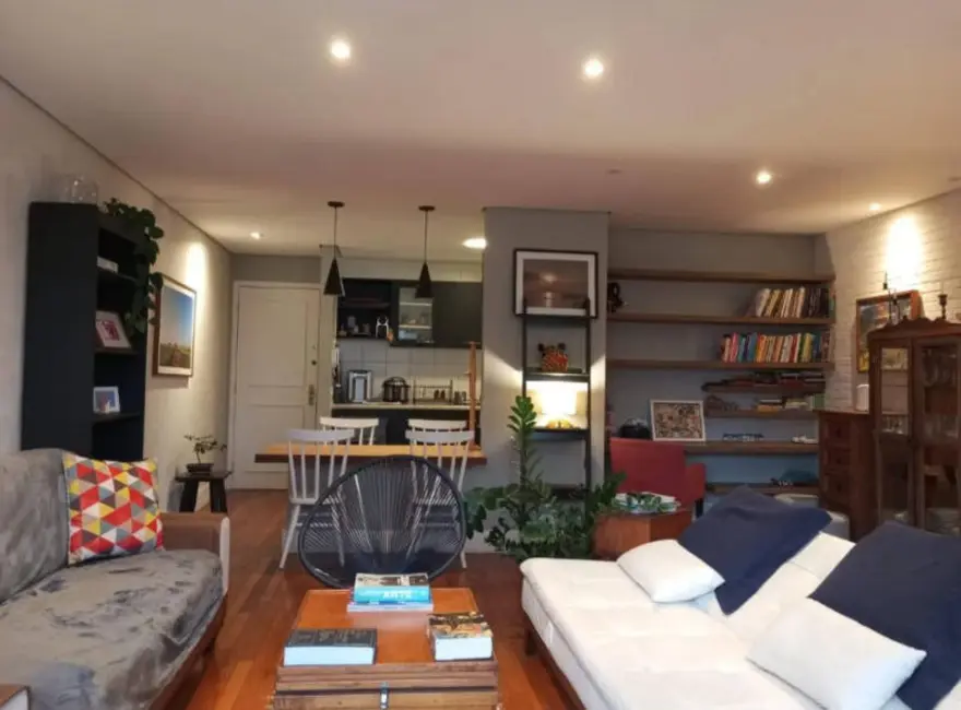 Foto 2 de Apartamento com 2 quartos para alugar, 85m2 em Moema, São Paulo - SP