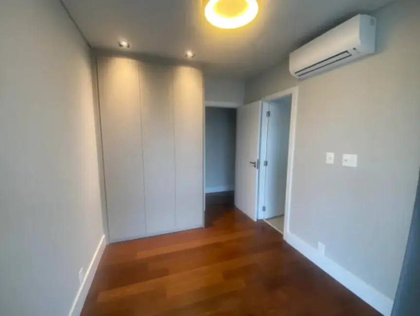 Foto 5 de Apartamento com 2 quartos para alugar, 134m2 em Vila Nova Conceição, São Paulo - SP