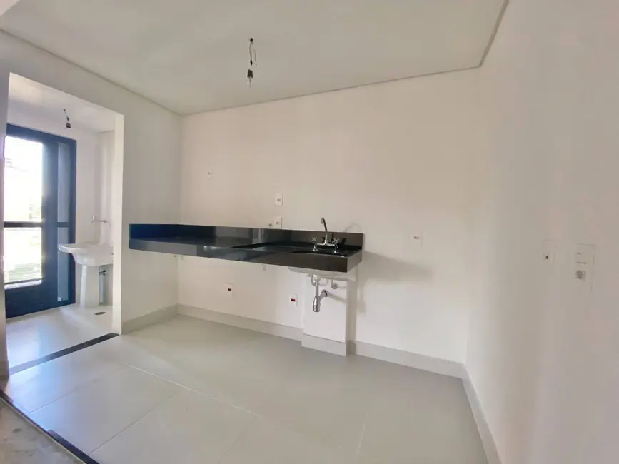 Foto 5 de Apartamento com 2 quartos à venda, 107m2 em Itaim Bibi, São Paulo - SP