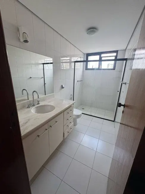 Foto 9 de Apartamento com 5 quartos para alugar, 330m2 em Santo Amaro, São Paulo - SP