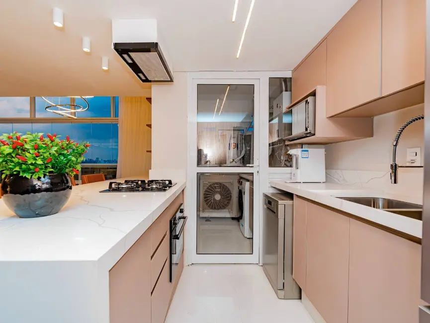 Apartamento com 2 quartos à venda, 172m2 em Vila Nova Conceição, São Paulo - SP - imagem 7 Foto 7 de Apartamento com 2 quartos à venda, 172m2 em Vila Nova Conceição, São Paulo - SP