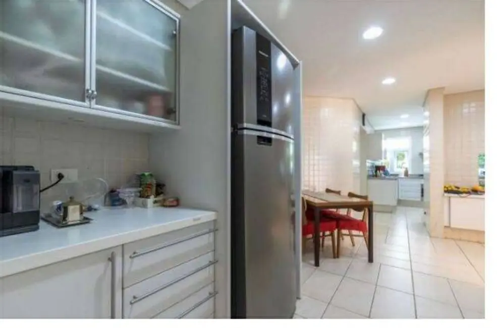 Foto 9 de Casa com 4 quartos à venda e para alugar, 1032m2 em Jardim Cordeiro, São Paulo - SP