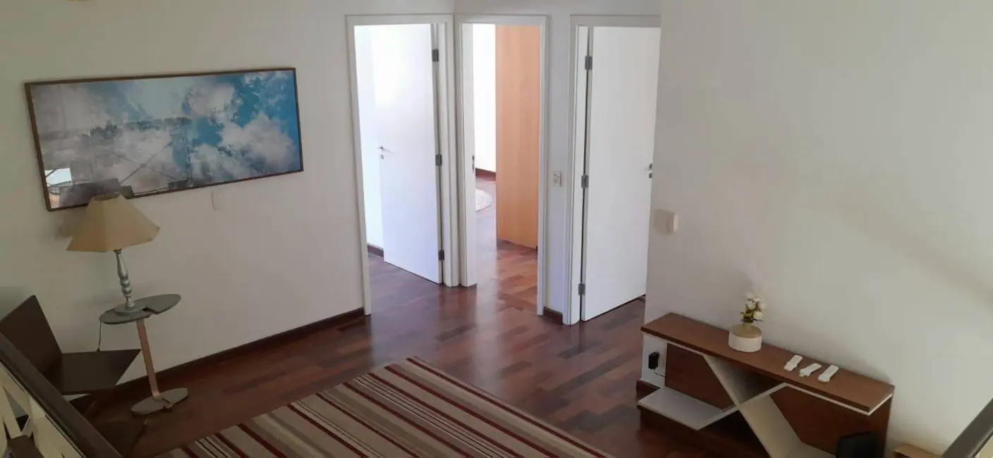 Foto 2 de Casa com 5 quartos para alugar, 370m2 em Santo Amaro, São Paulo - SP