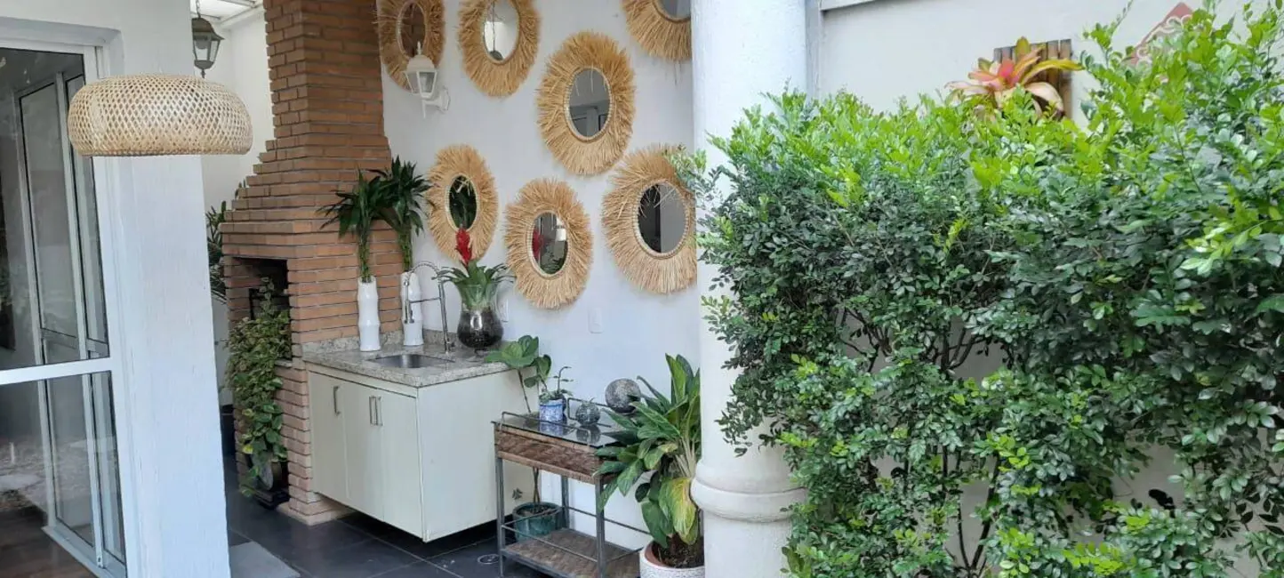 Foto 3 de Casa com 5 quartos para alugar, 370m2 em Santo Amaro, São Paulo - SP