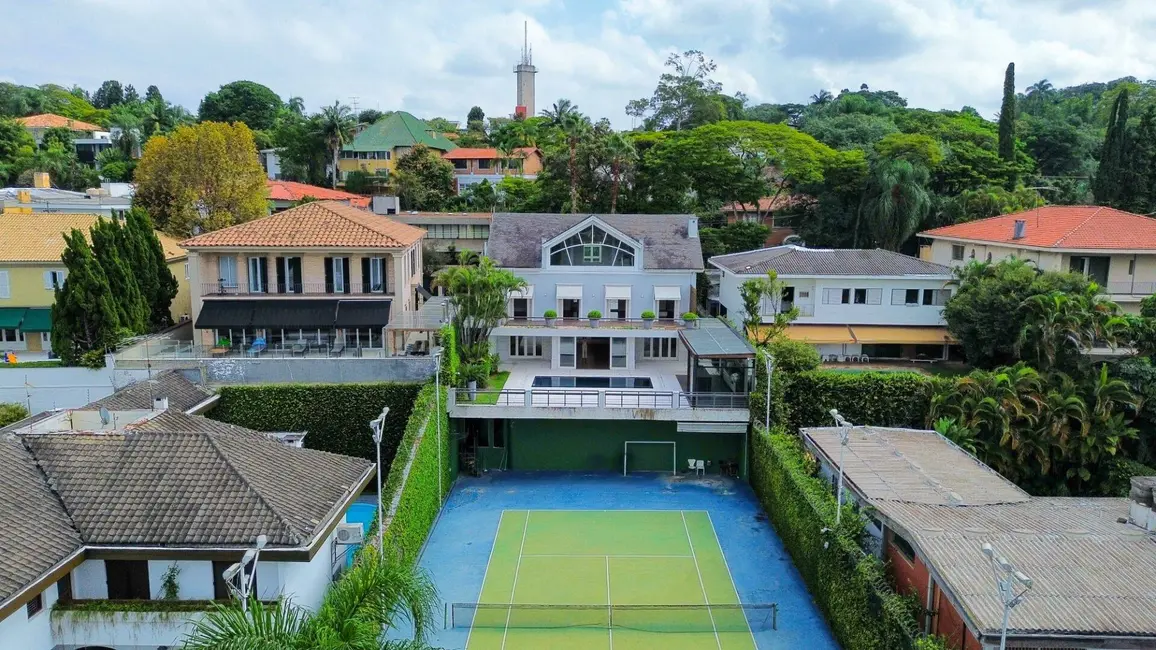 Foto 1 de Casa com 5 quartos à venda, 846m2 em Jardim Everest, São Paulo - SP