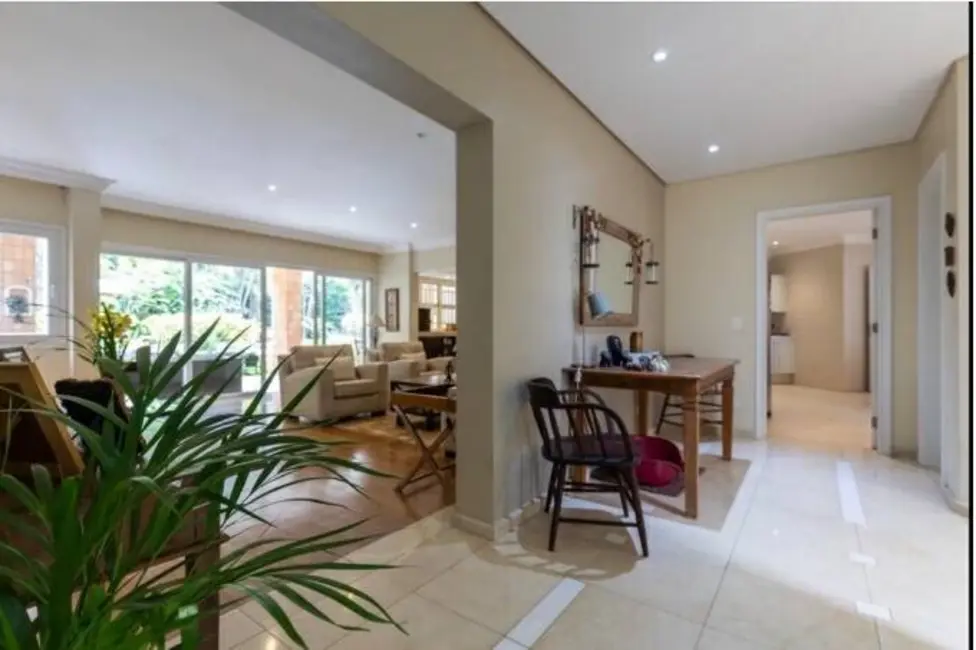 Foto 8 de Casa com 5 quartos à venda, 1100m2 em São Paulo - SP