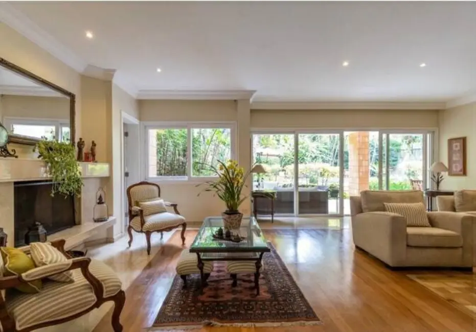 Foto 1 de Casa com 5 quartos à venda, 1100m2 em São Paulo - SP