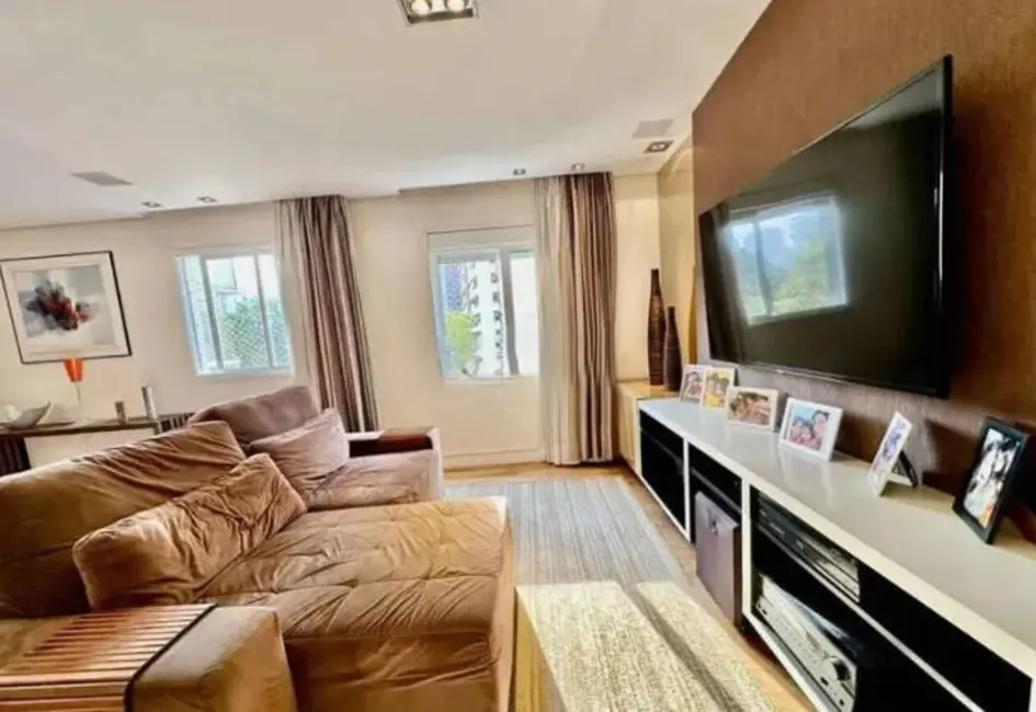 Apartamento com 4 quartos à venda, 206m2 em Campo Belo, São Paulo - SP - imagem 1 Foto 1 de Apartamento com 4 quartos à venda, 206m2 em Campo Belo, São Paulo - SP
