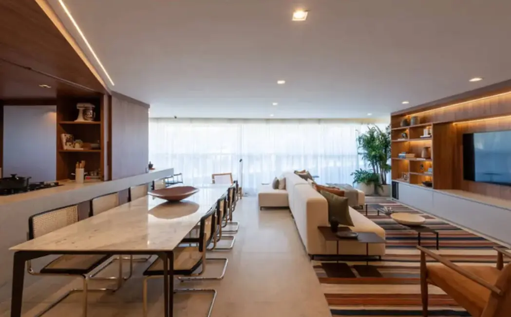 Foto 3 de Apartamento com 3 quartos à venda, 244m2 em São Paulo - SP