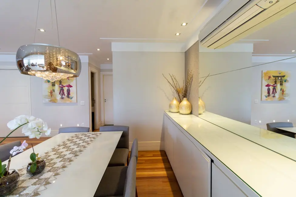 Apartamento com 3 quartos à venda, 181m2 em Moema, São Paulo - SP - imagem 5 Foto 5 de Apartamento com 3 quartos à venda, 181m2 em Moema, São Paulo - SP