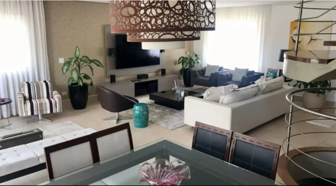 Casa com 6 quartos à venda, 436m2 em Campo Belo, São Paulo - SP - imagem 1 Foto 1 de Casa com 6 quartos à venda, 436m2 em Campo Belo, São Paulo - SP