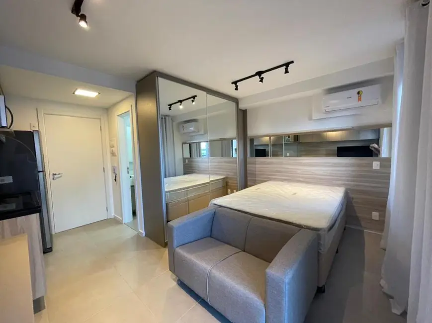 Apartamento com 1 quarto para alugar, 26m2 em Liberdade, São Paulo - SP - imagem 3 Foto 3 de Apartamento com 1 quarto para alugar, 26m2 em Liberdade, São Paulo - SP