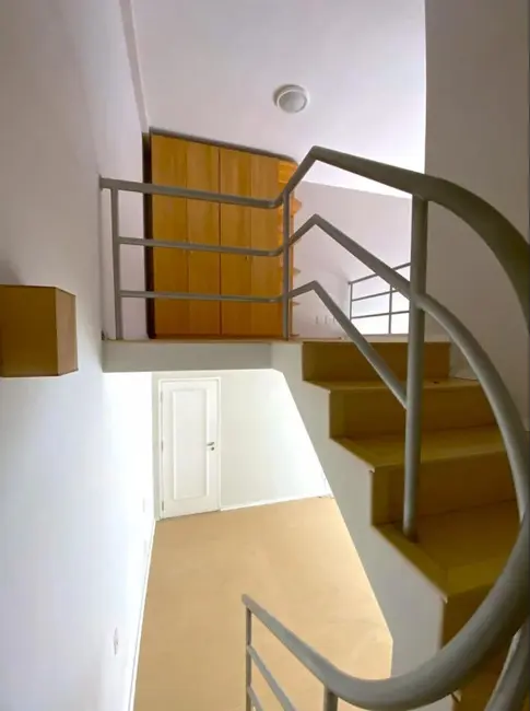 Apartamento com 1 quarto para alugar, 72m2 em Vila Madalena, São Paulo - SP - imagem 5 Foto 5 de Apartamento com 1 quarto para alugar, 72m2 em Vila Madalena, São Paulo - SP