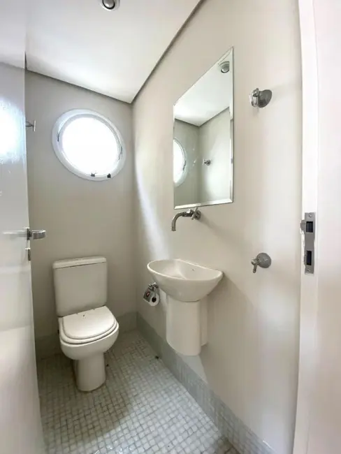 Apartamento com 1 quarto para alugar, 72m2 em Vila Madalena, São Paulo - SP - imagem 8 Foto 8 de Apartamento com 1 quarto para alugar, 72m2 em Vila Madalena, São Paulo - SP