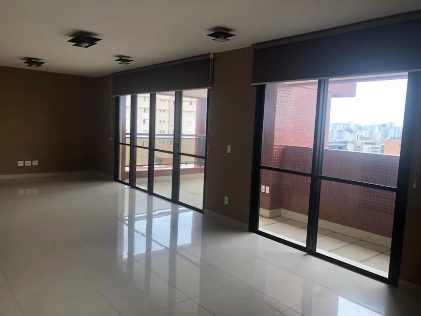 Foto 1 de Apartamento com 4 quartos à venda, 208m2 em Vila Mariana, São Paulo - SP