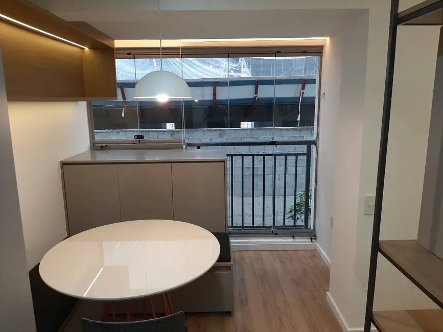 Foto 3 de Apartamento com 1 quarto para alugar, 31m2 em Moema, São Paulo - SP