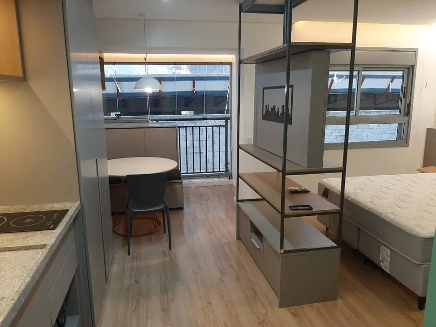 Foto 2 de Apartamento com 1 quarto para alugar, 31m2 em Moema, São Paulo - SP