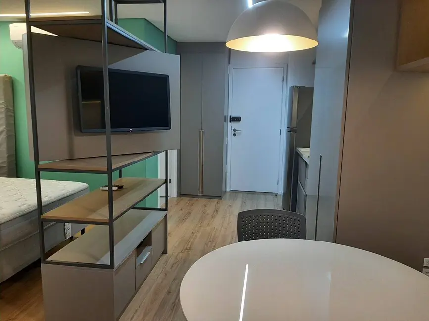 Foto 7 de Apartamento com 1 quarto para alugar, 31m2 em Moema, São Paulo - SP