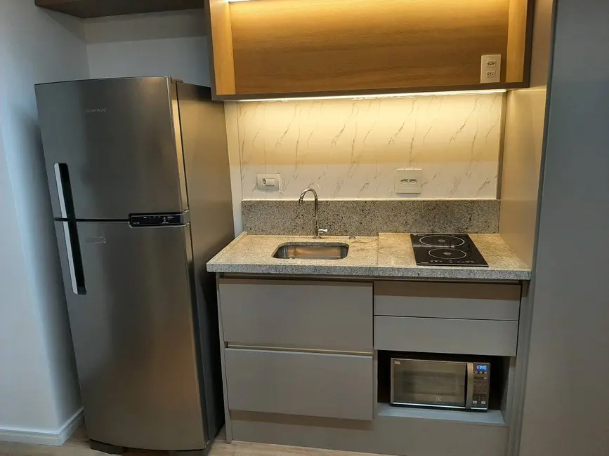 Foto 8 de Apartamento com 1 quarto para alugar, 31m2 em Moema, São Paulo - SP