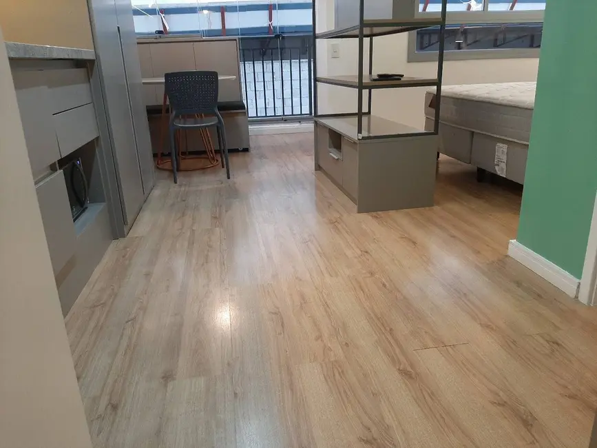 Foto 4 de Apartamento com 1 quarto para alugar, 31m2 em Moema, São Paulo - SP