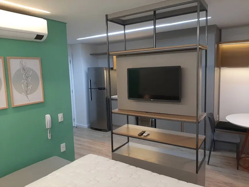 Foto 6 de Apartamento com 1 quarto para alugar, 31m2 em Moema, São Paulo - SP