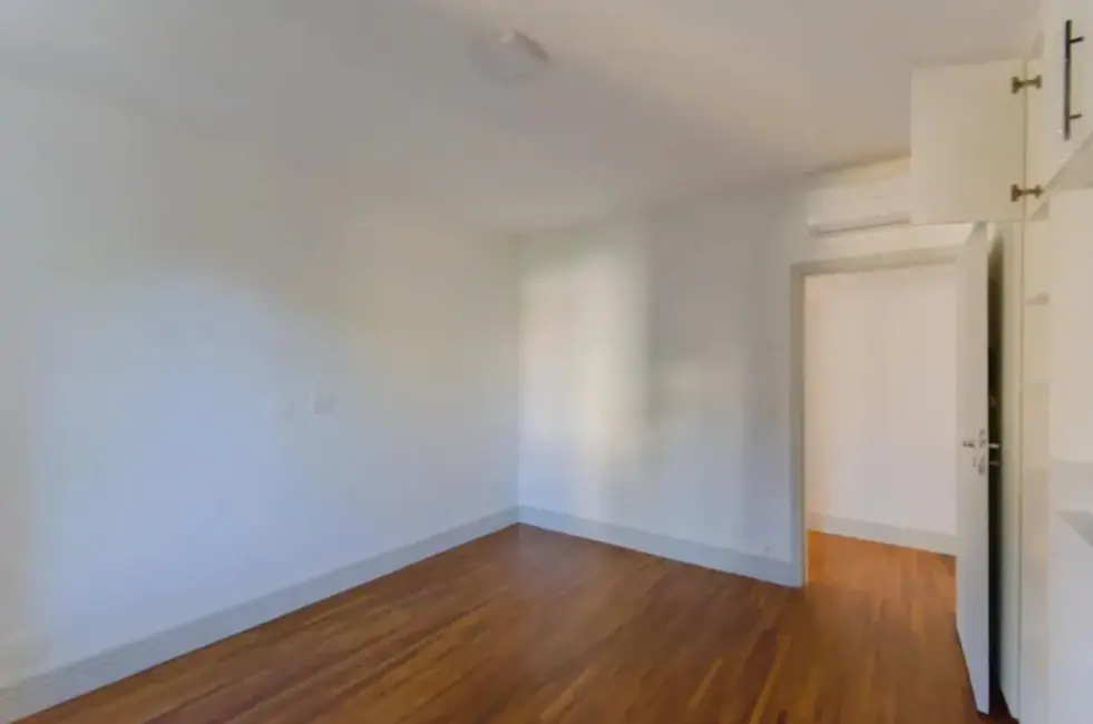 Apartamento com 3 quartos à venda, 182m2 em Vila Monumento, São Paulo - SP - imagem 7 Foto 7 de Apartamento com 3 quartos à venda, 182m2 em Vila Monumento, São Paulo - SP