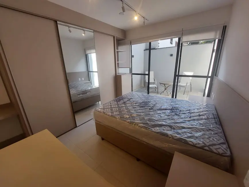 Foto 1 de Apartamento com 1 quarto para alugar, 40m2 em Campo Belo, São Paulo - SP
