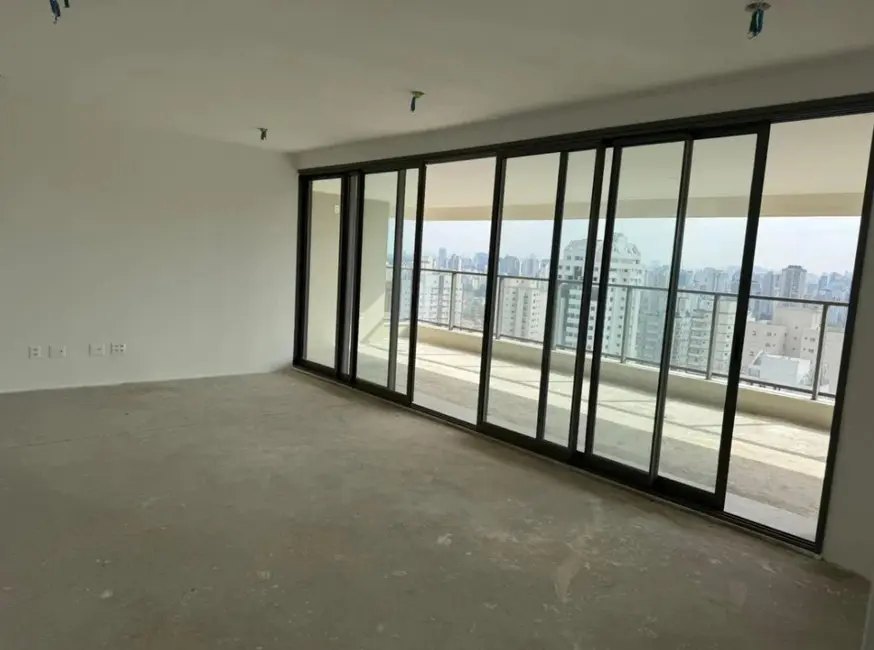 Foto 3 de Apartamento com 4 quartos à venda, 205m2 em São Paulo - SP