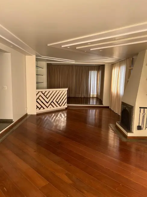 Apartamento com 4 quartos à venda e para alugar, 250m2 em Moema, São Paulo - SP - imagem 1 Foto 1 de Apartamento com 4 quartos à venda e para alugar, 250m2 em Moema, São Paulo - SP