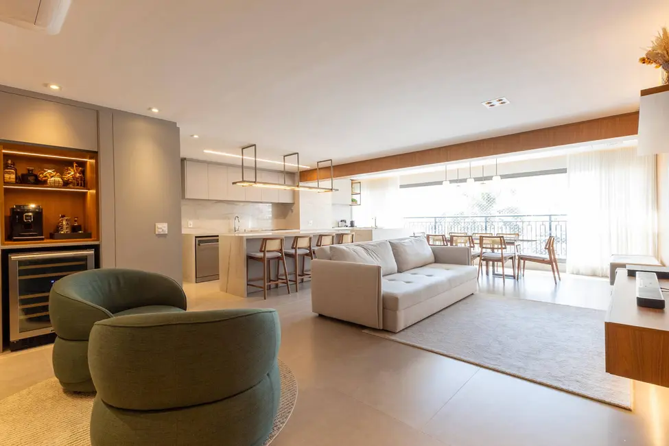 Foto 2 de Apartamento com 3 quartos à venda, 153m2 em Moema, São Paulo - SP