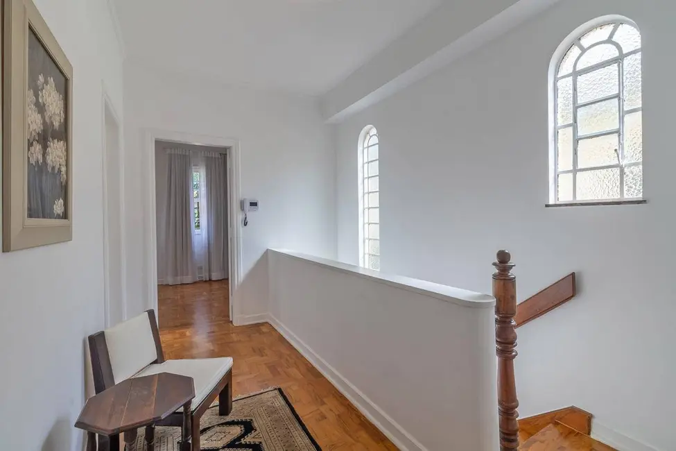 Casa com 3 quartos à venda e para alugar, 300m2 em Jardim Europa, São Paulo - SP - imagem 9 Foto 9 de Casa com 3 quartos à venda e para alugar, 300m2 em Jardim Europa, São Paulo - SP