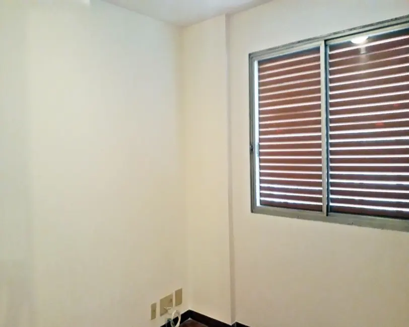 Apartamento com 3 quartos à venda, 105m2 em Moema, São Paulo - SP - imagem 9 Foto 9 de Apartamento com 3 quartos à venda, 105m2 em Moema, São Paulo - SP