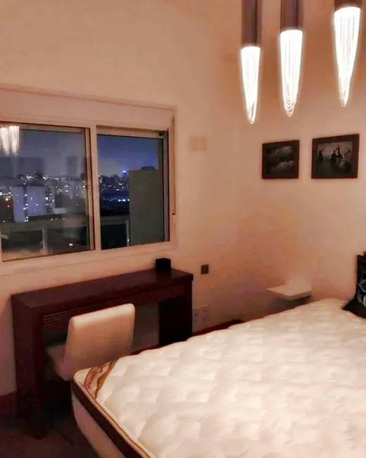 Apartamento com 2 quartos à venda, 77m2 em Pinheiros, São Paulo - SP - imagem 4 Foto 4 de Apartamento com 2 quartos à venda, 77m2 em Pinheiros, São Paulo - SP