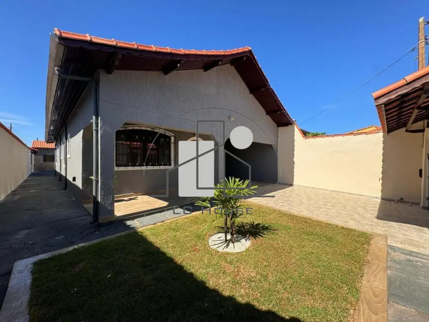 Foto 1 de Casa com 4 quartos à venda, 184m2 em Itanhaem - SP