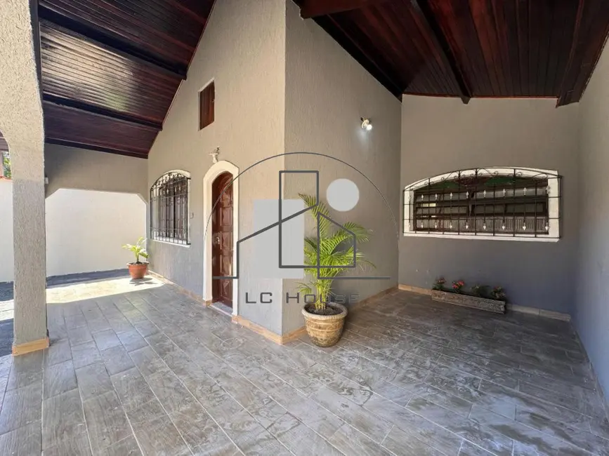 Foto 6 de Casa com 4 quartos à venda, 184m2 em Itanhaem - SP