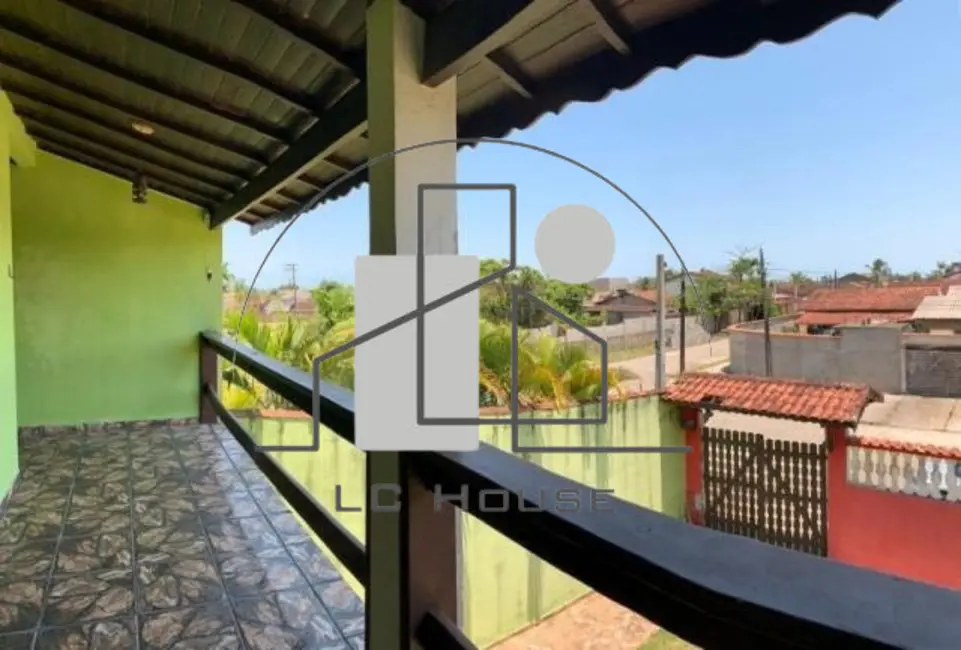Casa com 8 quartos à venda, 290m2 em Itanhaem - SP - imagem 5 Foto 5 de Casa com 8 quartos à venda, 290m2 em Itanhaem - SP