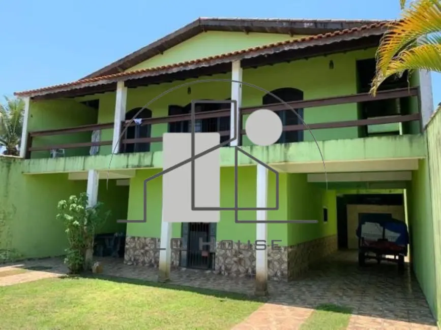 Casa com 8 quartos à venda, 290m2 em Itanhaem - SP - imagem 1 Foto 1 de Casa com 8 quartos à venda, 290m2 em Itanhaem - SP