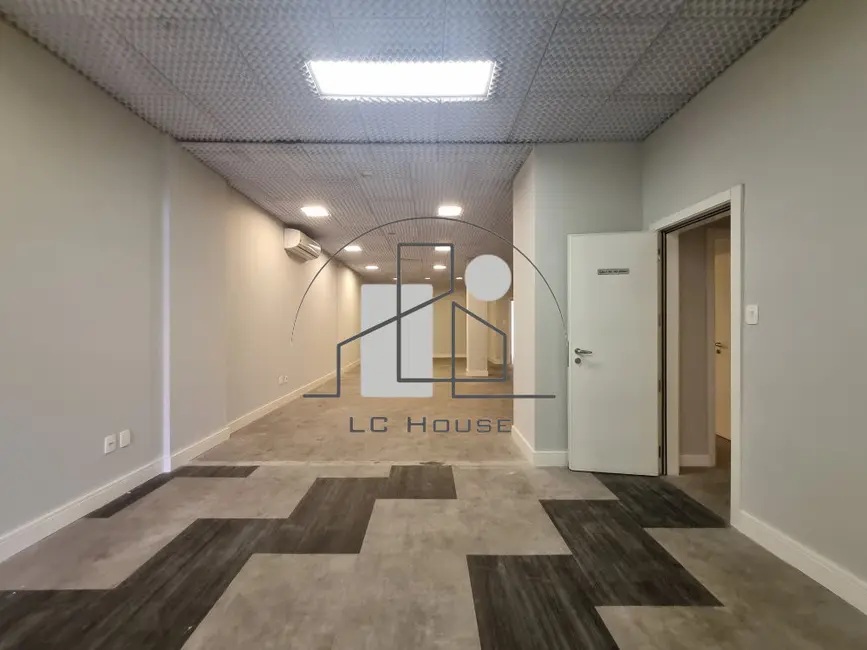 Sala Comercial à venda, 142m2 em Santo Amaro, São Paulo - SP - imagem 5 Foto 5 de Sala Comercial à venda, 142m2 em Santo Amaro, São Paulo - SP