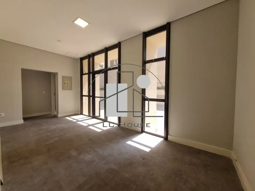 Sala Comercial à venda, 142m2 em Santo Amaro, São Paulo - SP - imagem 3 Foto 3 de Sala Comercial à venda, 142m2 em Santo Amaro, São Paulo - SP