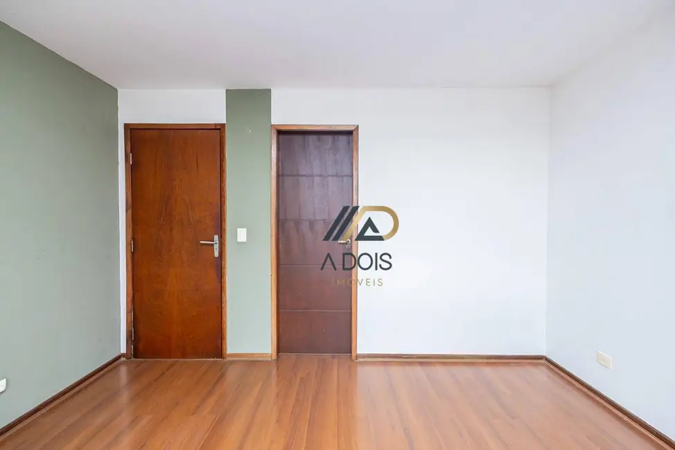 Foto 5 de Sobrado com 3 quartos à venda, 205m2 em Pilarzinho, Curitiba - PR