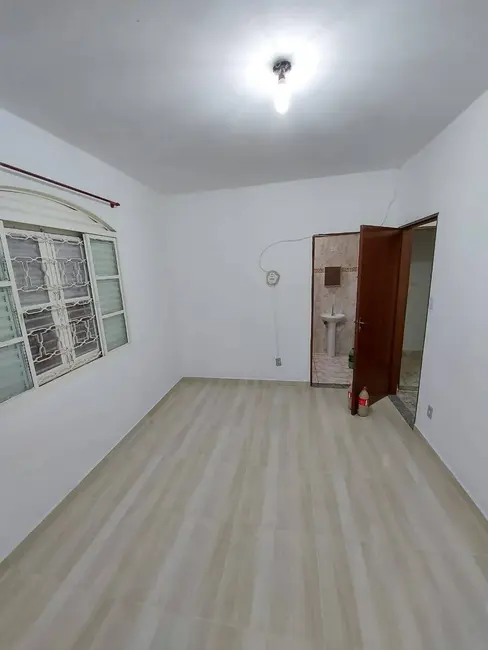 Foto 7 de Casa com 2 quartos à venda, 180m2 em Jardim Tatiana, Votorantim - SP