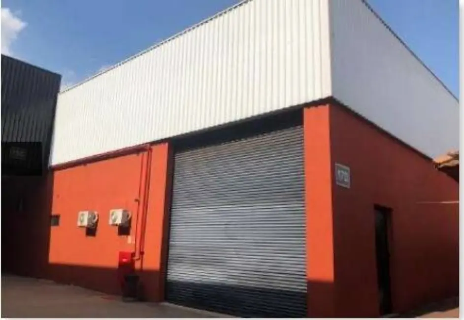 Foto 1 de Armazém / Galpão para alugar, 322m2 em Protestantes, Votorantim - SP