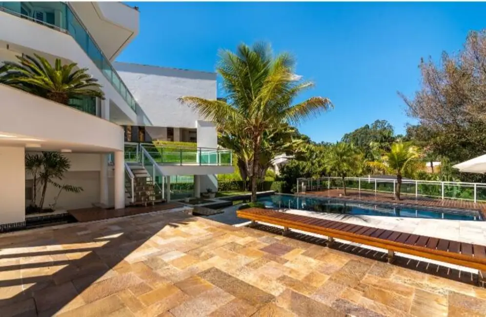 Casa de Condomínio com 4 quartos à venda, 841m2 em Residencial Tamboré, Barueri - SP - imagem 6 Foto 6 de Casa de Condomínio com 4 quartos à venda, 841m2 em Residencial Tamboré, Barueri - SP