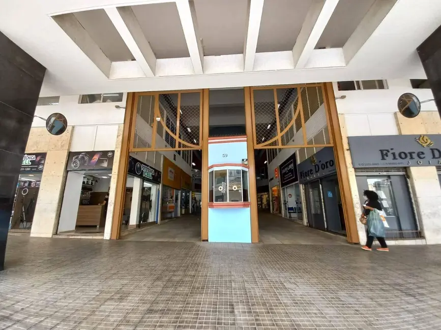 Apartamento com 4 quartos à venda e para alugar, 220m2 em Centro, Sorocaba - SP - imagem 7 Foto 7 de Apartamento com 4 quartos à venda e para alugar, 220m2 em Centro, Sorocaba - SP