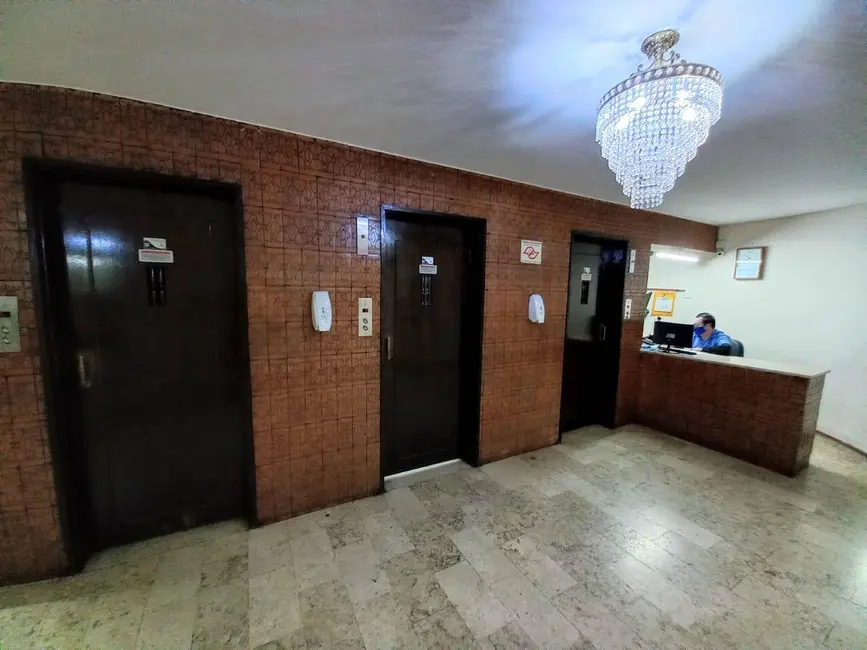 Apartamento com 4 quartos à venda e para alugar, 220m2 em Centro, Sorocaba - SP - imagem 8 Foto 8 de Apartamento com 4 quartos à venda e para alugar, 220m2 em Centro, Sorocaba - SP
